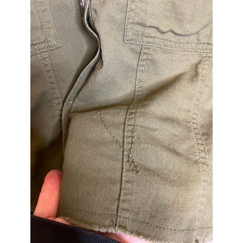 Timing Army Green Cropped Button Up Collared Two Pocket Cotton Utility Jacket Lg - Picture 2 of 11